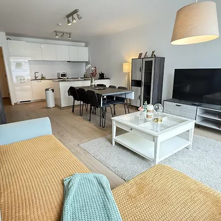 Holiday home Oneluxstay Near Diamond District *